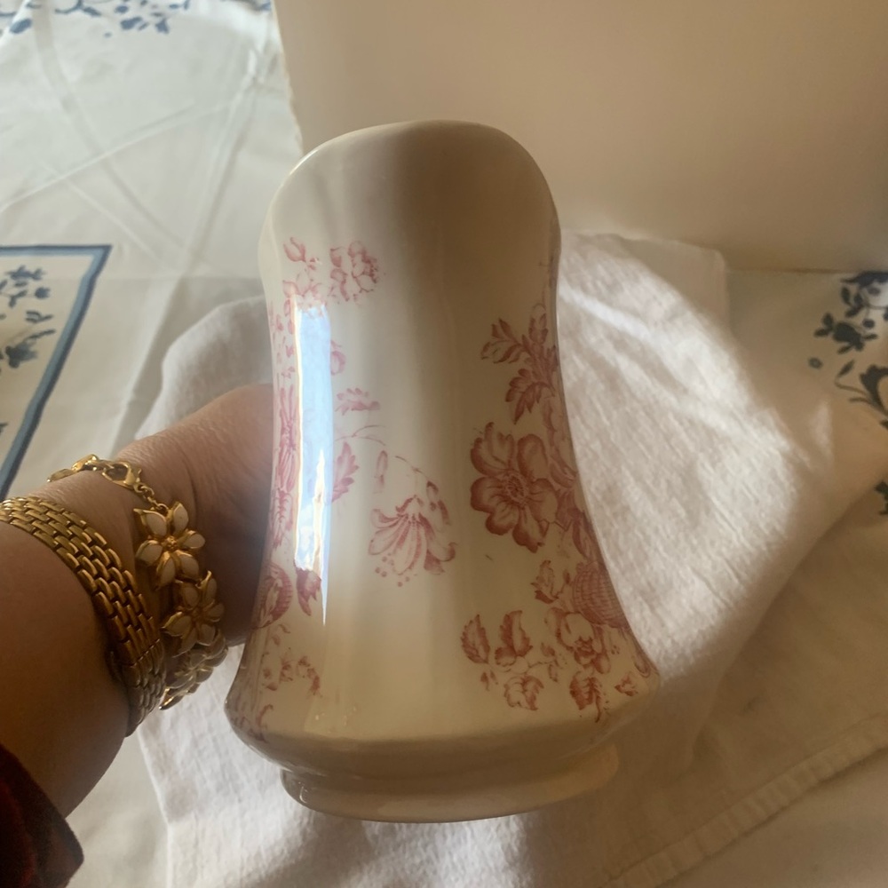 Alfred Meakin Charlotte or Floral Bounty pattern pitcher - Picture 7 of 7